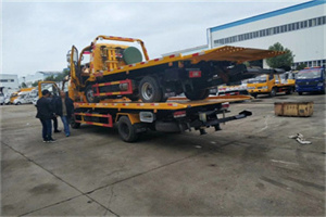 孙吴同城汽车补胎